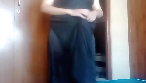 Sexy amateur takes a break from work and makes a solo vid