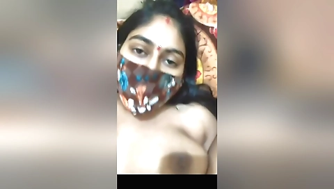 Indian brunette and her handsome lover in the bed 2017