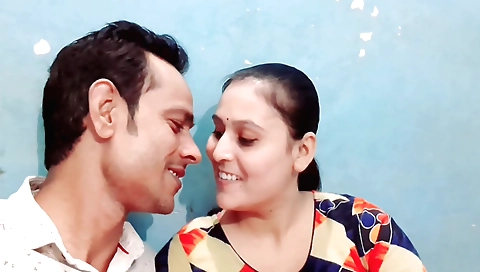 Indian slut gets on her boyfriend and gets creampie