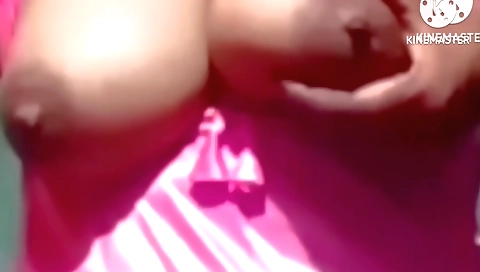 Indian hottie in a sexy outfit makes herself naked