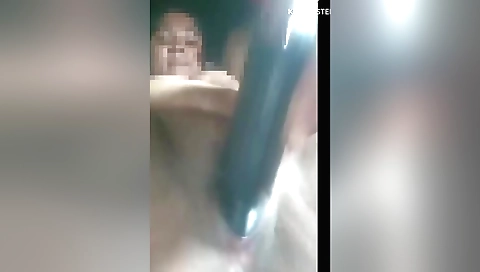 Indian amateur slut sticking a big cock in her anus