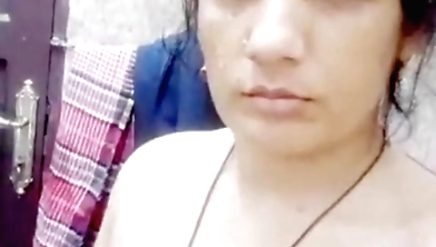 Indian babe shows off her amazing breasts on webcam