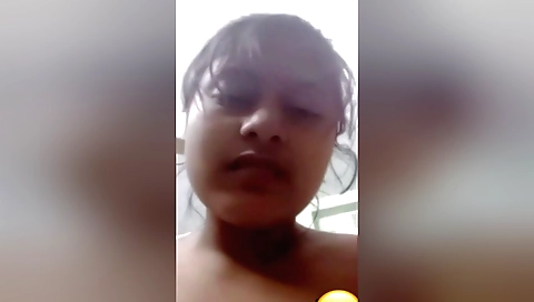 Today Exclusive- Cute Bangla Girl Shows Her Wet Pussy