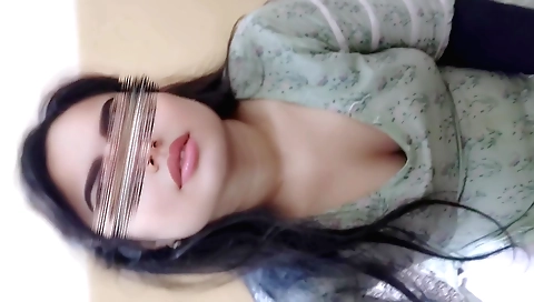 Aunty Ko Paisa Dekar Haath Mein Lund Pakraya - Hindi Audio