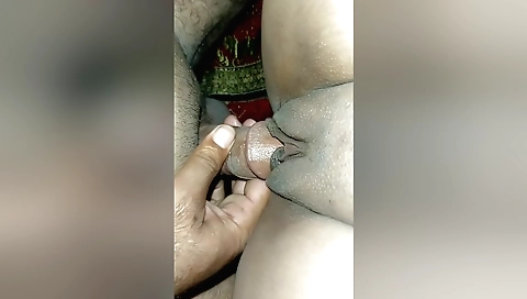 Indian hottie fucks her stepmom after giving a nice blowjob