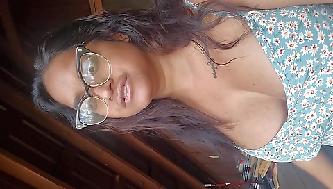 Busty girl shows her big boobs in amateur solo video