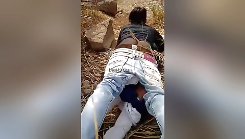 Amateur brunette indian desi randi outdoor fucking