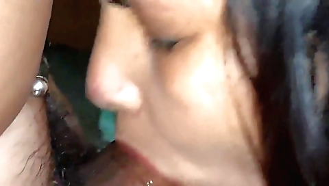 Indian chubby babe sucks dick and receives a facefuck