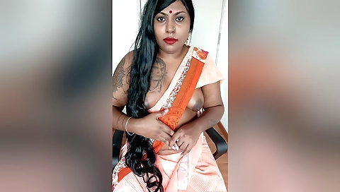 Indian brunette gets naked and sucks her own cunny