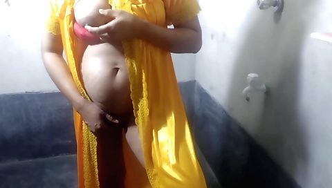Indian teen 18+ with small tits has sex with her stepson