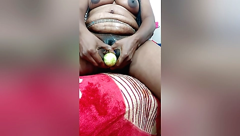 Indian solo video with an amateur teen who plays with a dildo