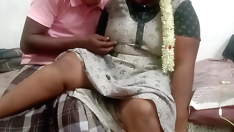 Big ass amateur brunette chick is having an oral sex session