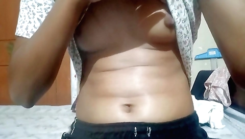 Indian teen takes her head off a book and her body off a table