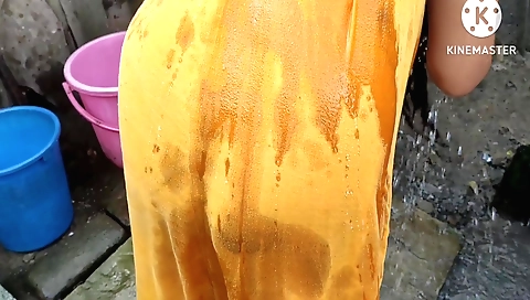 Bhabhi with a perfect body rides a bike in a video