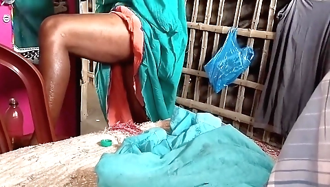 Indian brunette with a nice face and smile decides to leave early