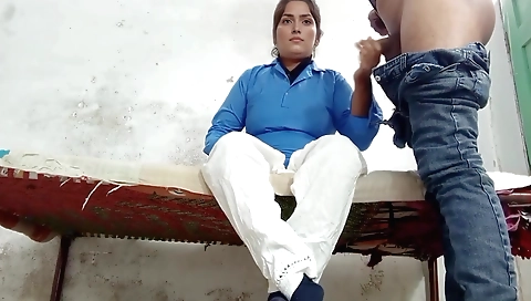 Amateur brunette pakistan girl suck and fuck big dick