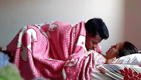 Stepmom and stepsister fuck in the best way possible