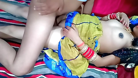 Indian babe sucks off and gets a creampie on the webcam