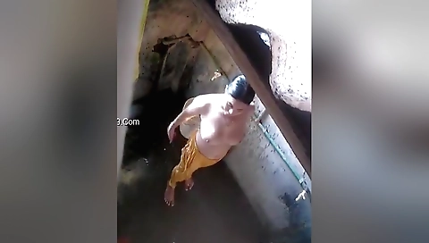 Indian brunette gets her body cleaned up in the shower