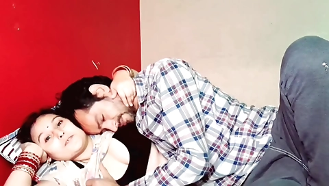 Shaved pussy brunette milf 18+ hardcore porn video