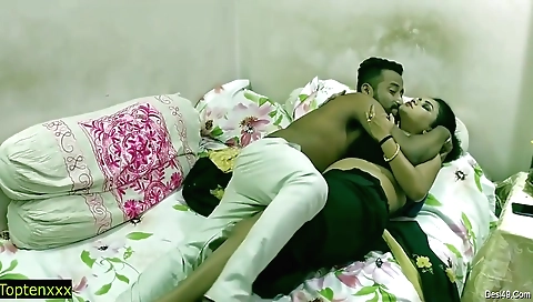 Sexy milf in a sexy lingerie and tight body 2018 milf video