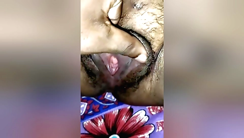 Indian teen 18+ is giving a great blowjob to her lover