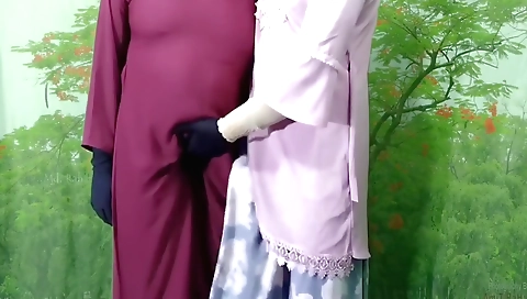 Indian milf sucking her husband in a hot sex video