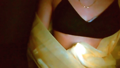 Indian college sex video with a sexy amateur 18+ milf