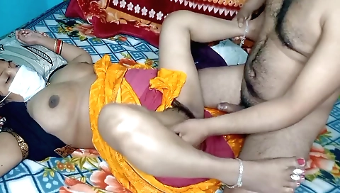 Amatur girl is really horny and she loves to fuck with her hubby