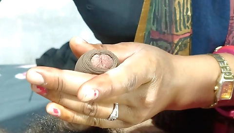 Hairy brunette step sis sucks her stepbrother's thick cock