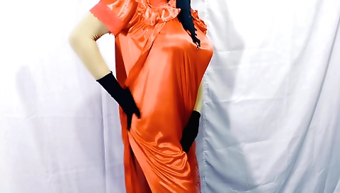 Indian bimbo plays with her stepbrother in hd video