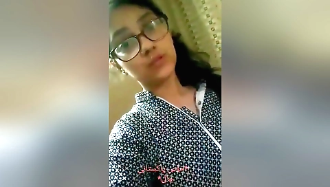 Brunette amateur porn video amateur masturbation clip