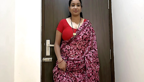 Indian wife seduces her boyfriend with her sexy body