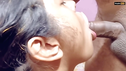 Amateur brunette with small tits gets her pussy fucked