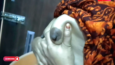 Indian brunette makes a wild blowjob and gets banged hard