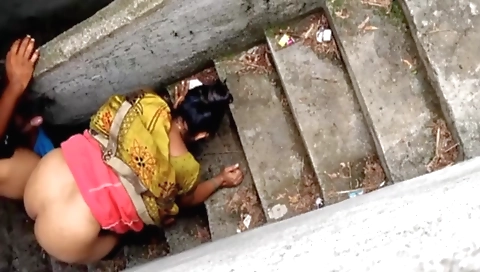 Indian bhabhi fucks top of house in outdoor sex room