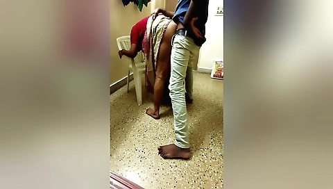 Slutty brunette delivers a delivery for her friend