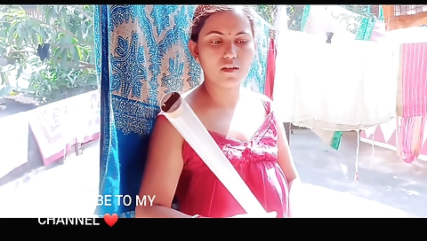 Indian brunette shows her big boobs in her Bihari aunt's face