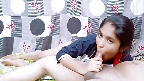 Indian brunette girl sucks a big dick and gets her lips around it