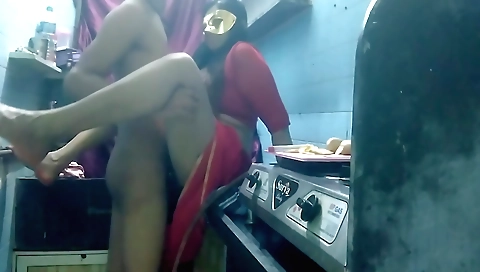 Indian brunette is caught on webcam in amateur porn video