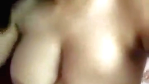 Indian slut shows off her natural breasts in amateur cam vid