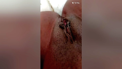 Indian bhabhi gives us a good hardcore amateur video