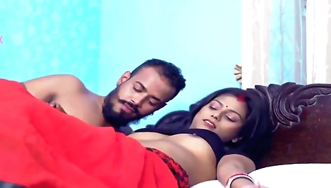 Indian bhabhi in underwear gets fucked in lockdown