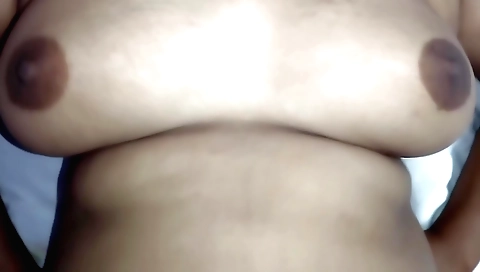 Indian hairy woman takes a dick in her hairy pussy